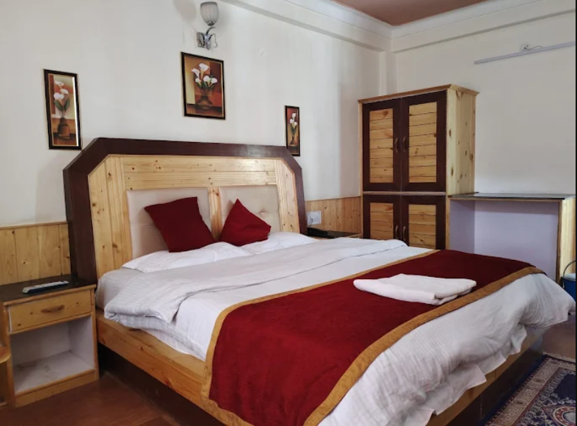 1 x SUPER DELUXE ROOM